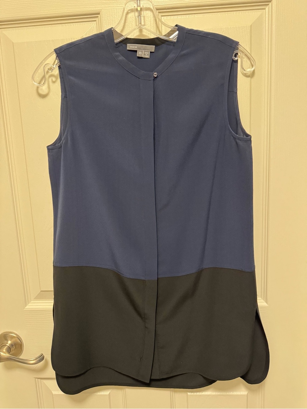 Vince Two-Tone Sleeveless Shift Blouse — Navy and Black